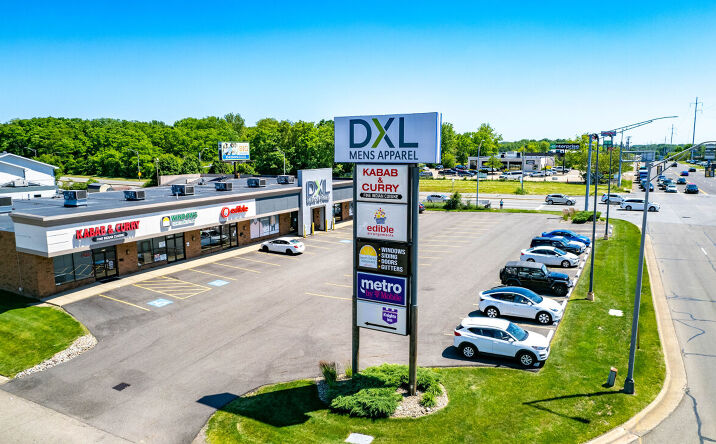 Pictures of Retail property located at 5100 Whipple Ave NW, Canton, OH 44718 for lease - image #1