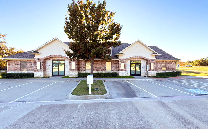 Pictures of Office property located at 1241 Cross Timbers Rd, Flower Mound, TX 75028 for lease - image #1