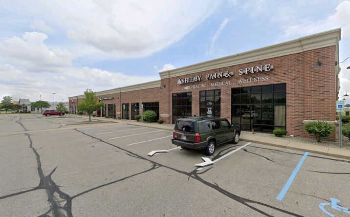 Pictures of Retail property located at 306 DURAN Dr, Shelbyville, IN 46176 for lease - image #1