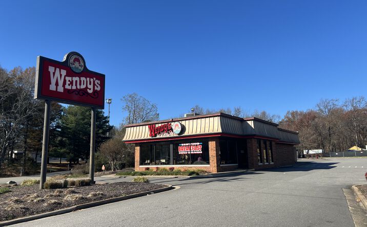 Pictures of Retail property located at 6824 Hull Street Rd N, Richmond, VA 23224 for lease - image #1