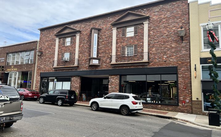Pictures of Retail, Office, Special Purpose property located at 312 E Main St, Johnson City, TN 37601 for lease - image #1
