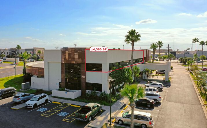 Pictures of Office property located at 1205 N Ed Carey Dr, Harlingen, TX 78550 for lease - image #1