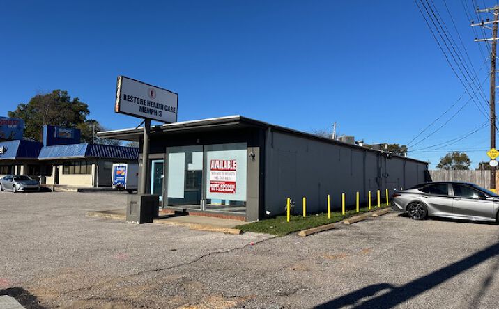 Pictures of Retail, Office property located at 2852 Poplar Ave, Memphis, TN 38111 for lease - image #1