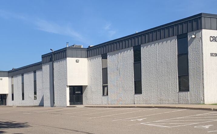 Pictures of Industrial property located at 10200 Crosstown Cir, Eden Prairie, MN 55344 for lease - image #1