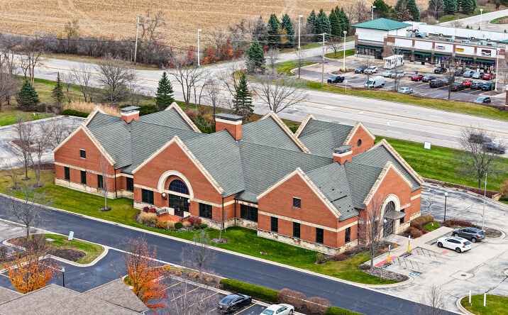 Pictures of Retail, Office property located at 9 Executive Ct, South Barrington, IL 60010 for lease - image #1