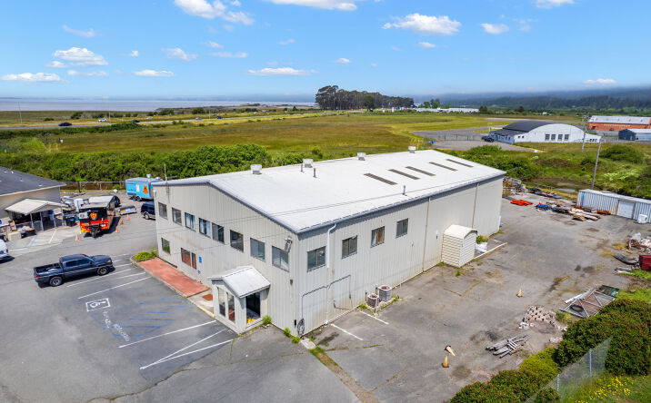 Pictures of Retail, Special Purpose property located at 3956 Jacobs Ave, Eureka, CA 95501 for lease - image #1