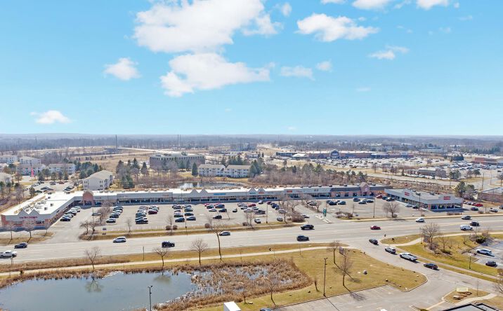 Pictures of Retail property located at 4050-4184 E Grand River Ave, Howell, MI 48843 for lease - image #1