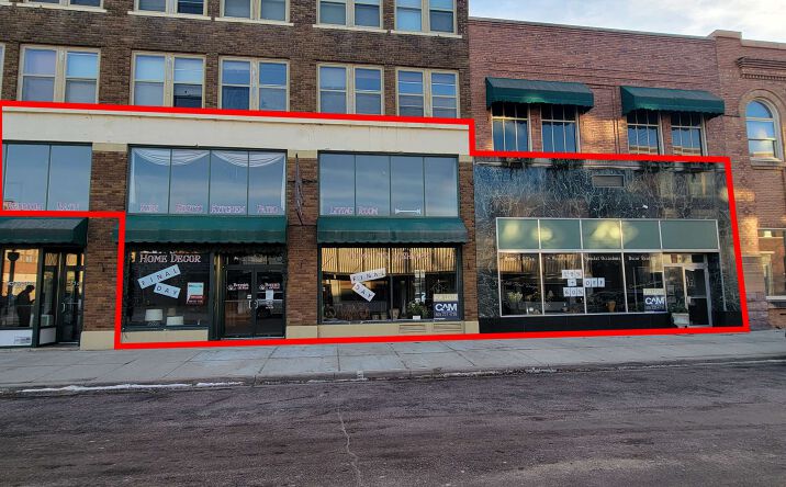 Pictures of Retail, Office property located at 117 E 3rd Ave, Mitchell, SD 57301 for lease - image #1