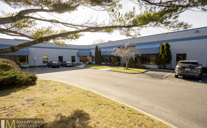 Pictures of Industrial property located at 10 Drew Ct, Ronkonkoma, NY 11779 for lease - image #1