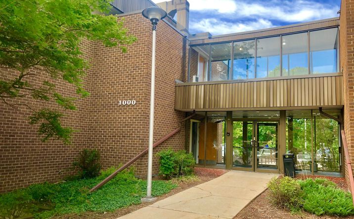 Pictures of Office property located at 1000 Long Blvd, Lansing, MI 48911 for lease - image #1