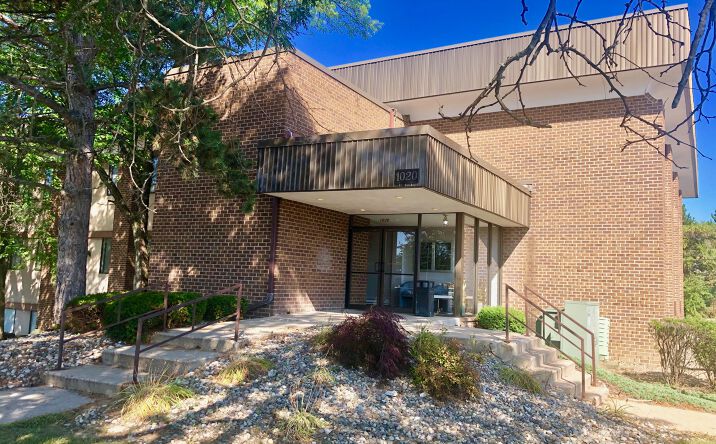 Pictures of Office property located at 1020 Long Blvd, Lansing, MI 48911 for lease - image #1