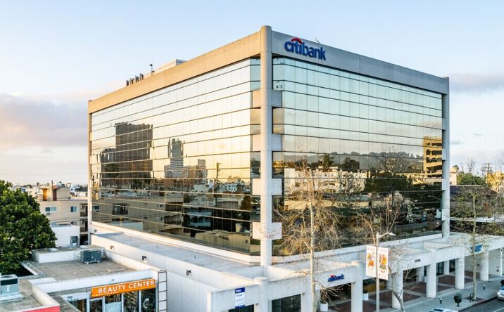 Pictures of Office property located at 11726 San Vicente Blvd, Los Angeles, CA 90049 for lease - image #1
