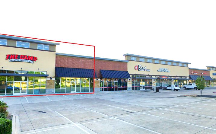 Pictures of Retail property located at 909 Tripp Rd, Mesquite, TX 75150 for lease - image #1