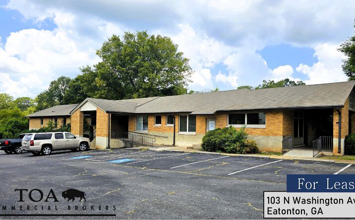Pictures of Office property located at 103 N Washington Ave, Eatonton, GA 31024 for lease - image #1