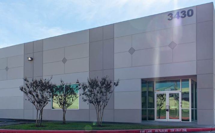 Pictures of Industrial property located at 3430 S Sam Houston Pkwy E, Houston, TX 77047 for lease - image #1