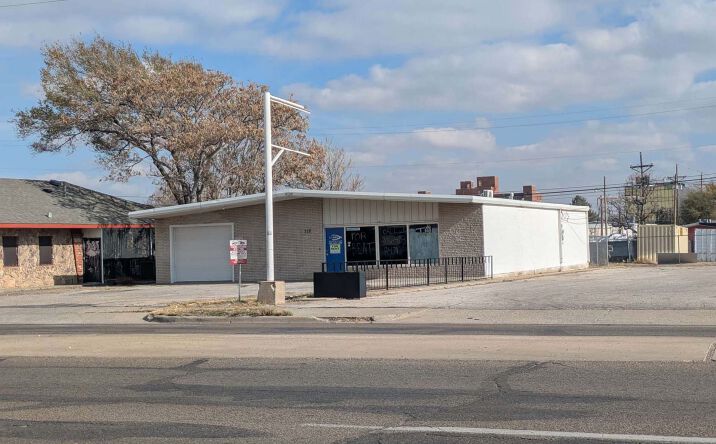 Pictures of Retail, Industrial property located at 719 Georgia S, Amarillo, TX 79106 for lease - image #1