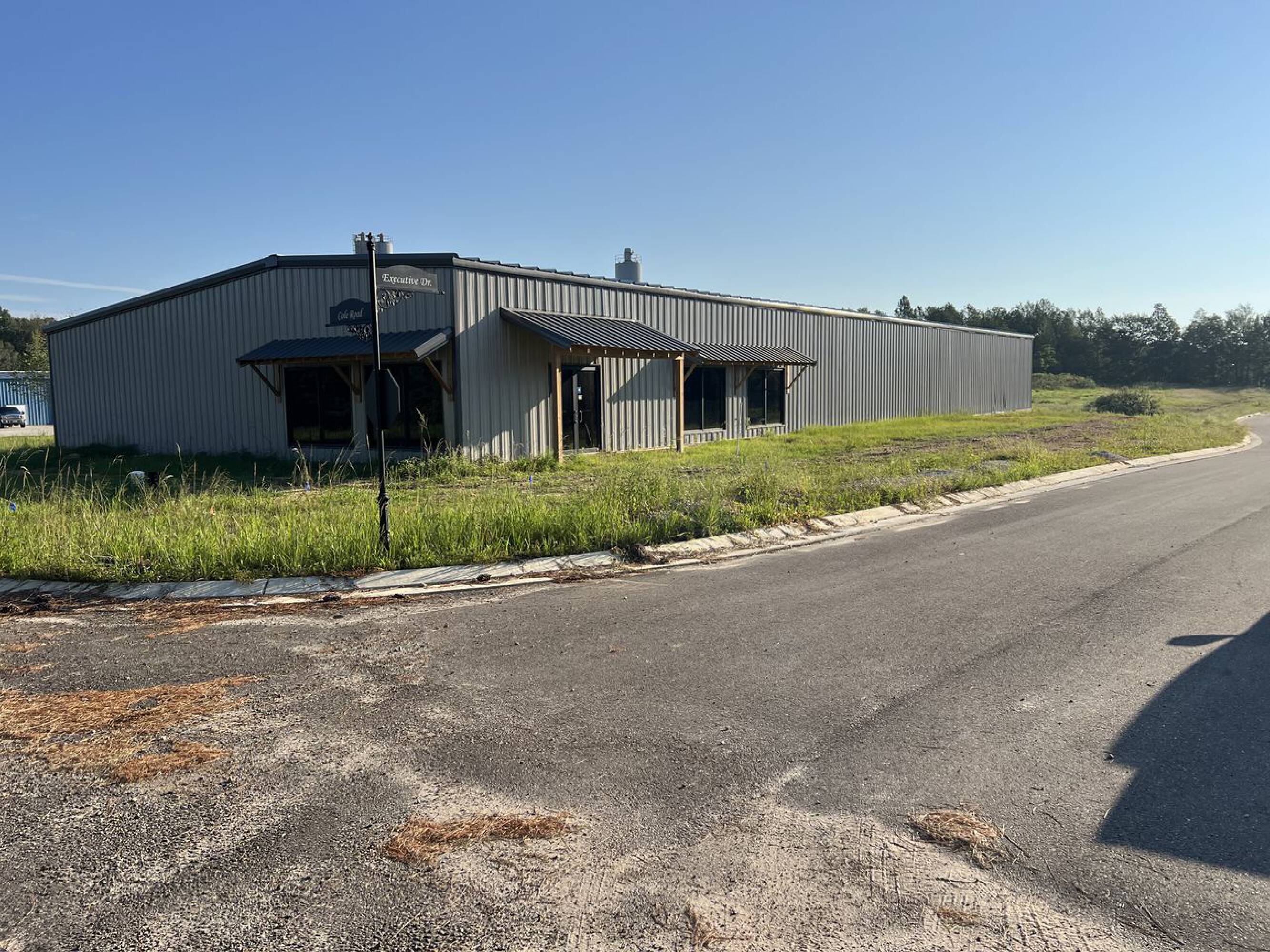 421 Ridge Rd Sarah Ms 421 Cole Rd, Hattiesburg, MS 39402 | Crexi.com