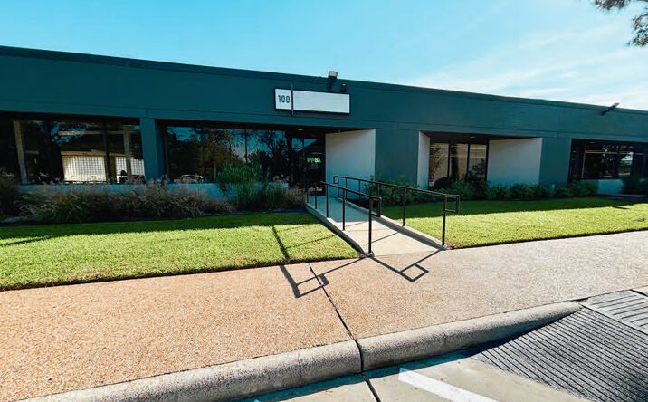 Pictures of Office property located at 6801 Portwest Dr, Houston, TX 77024 for lease - image #1