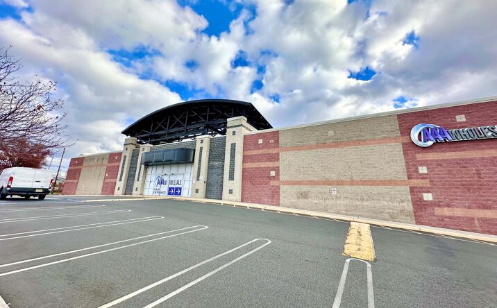 Pictures of Retail property located at One Route 17, Lodi, NJ 07644 for lease - image #1