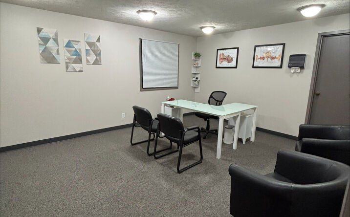 Pictures of Office property located at 4740 Linden St, Lincoln, NE 68516 for sales - image #1