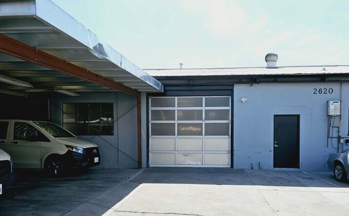 Pictures of Industrial property located at 2620 Bay Rd, Redwood City, CA 94063 for lease - image #1
