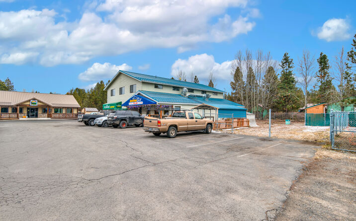 Pictures of Office, Land property located at 17355 Spring River Rd, Bend, OR 97707 for lease - image #1