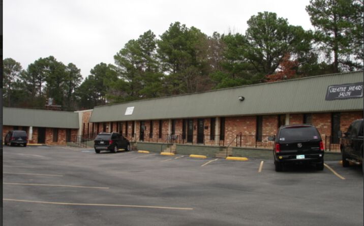 Pictures of Retail, Office property located at 903 Pegues Pl, Longview, TX 75601 for lease - image #1