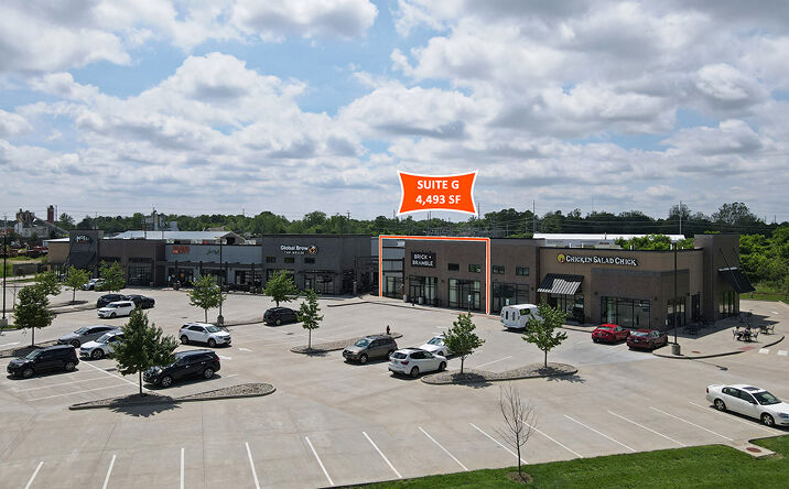 Pictures of Retail property located at 2323 Plum St, Edwardsville, IL 62025 for lease - image #1