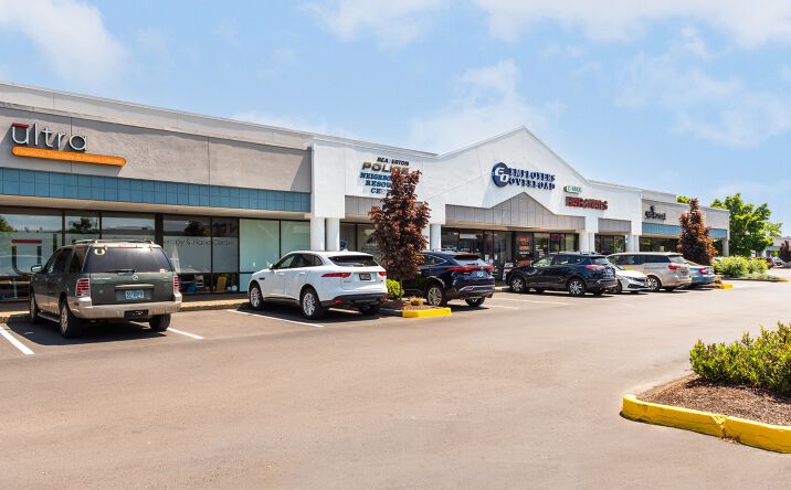 Pictures of Retail, Restaurant property located at 3805 SW 117th Ave, Beaverton, OR 97005 for lease - image #1