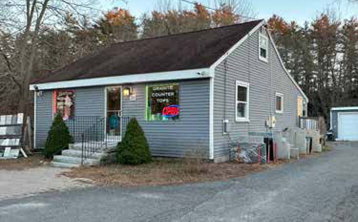 Pictures of Retail, Office property located at 326 US-1, Scarborough, ME 04074 for lease - image #1