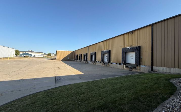 Pictures of Industrial property located at 413 Southgate Ct SW, Cedar Rapids, IA 52404 for lease - image #1