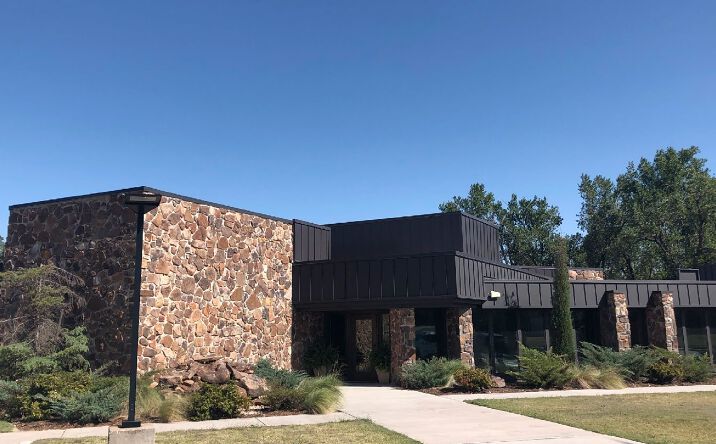 Pictures of Office property located at 1309 S Holly Ave, Yukon, OK 73099 for lease - image #1