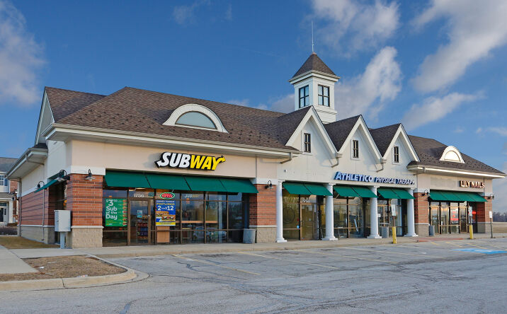 Pictures of Retail property located at 1756 Lake St, Hanover Park, IL 60133 for lease - image #1