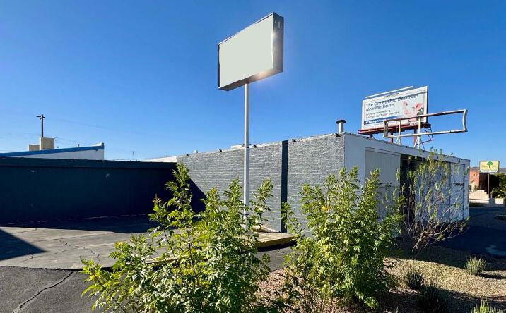 Pictures of Retail, Industrial property located at 1028, 1034, 1040 E Broadway Blvd & 70 S Fremont Ave, Tucson, AZ 85719 for sales - image #1