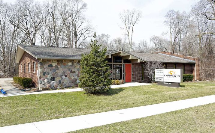 Pictures of Office property located at 53505 Van Dyke Ave, Shelby Township, MI 48316 for lease - image #1