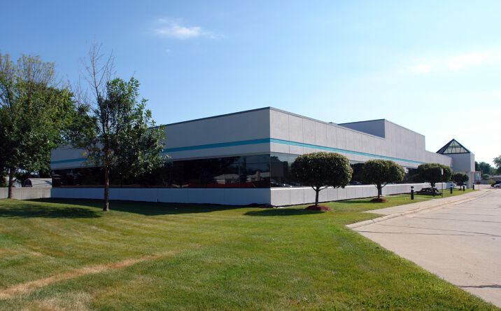 Pictures of Office property located at 27472 Schoenherr Rd, Warren, MI 48088 for lease - image #1