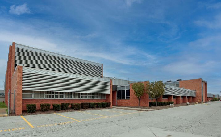 Pictures of Industrial property located at 2800 W 14 Mile Rd, Royal Oak, MI 48073 for lease - image #1