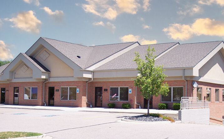 Pictures of Office property located at 47742 Van Dyke Ave, Shelby, MI 48317 for lease - image #1