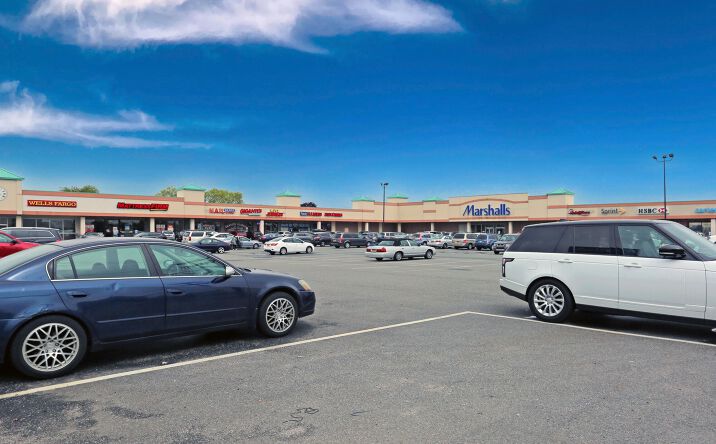 Pictures of Retail property located at 3544-3650 Long Beach Road, Oceanside, NY 11572 for lease - image #1