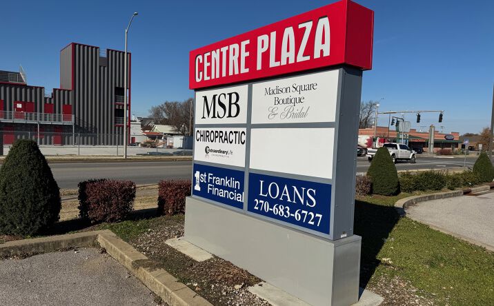 Pictures of Retail, Office property located at 303 E 14th St, Owensboro, KY 42303 for lease - image #1