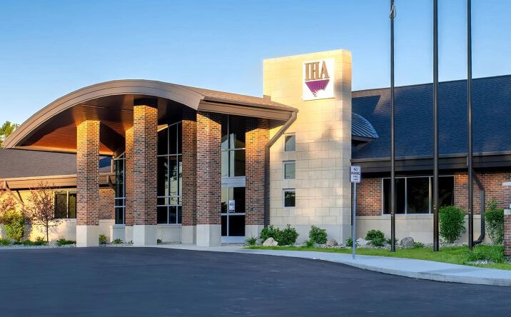 Pictures of Office property located at 10200 Dexter-Pinckney Rd, Pinckney, MI 48169 for lease - image #1