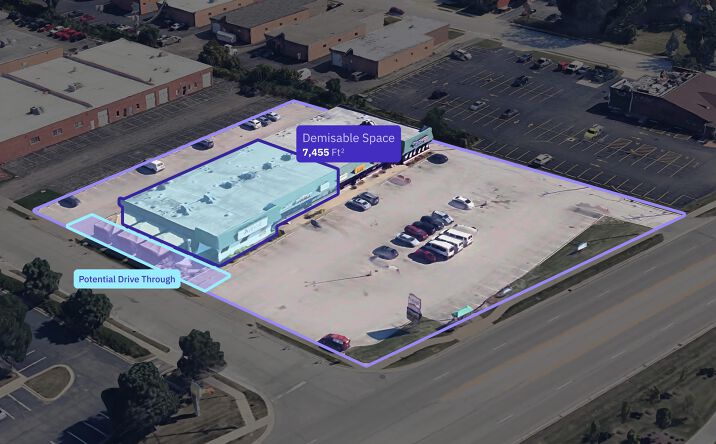 Pictures of Retail property located at 1000 E Higgins Rd, Elk Grove Village, IL 60007 for lease - image #1