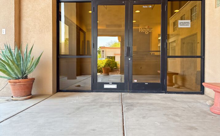 Pictures of Office property located at 6760 N Oracle Rd, Tucson, AZ 85704 for lease - image #1