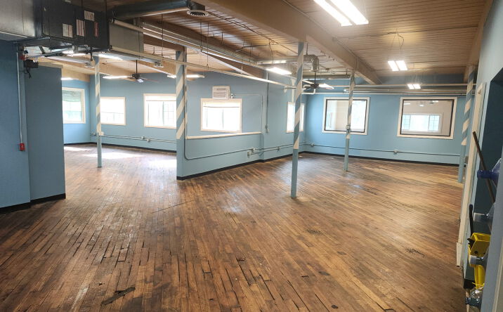 Pictures of Industrial property located at 1548 Burden Lake Rd, Averill Park, NY 12018 for lease - image #1