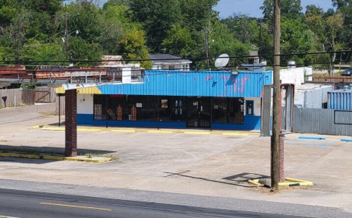 Pictures of Retail property located at 1126 LA-44, Reserve, LA 70084 for lease - image #1