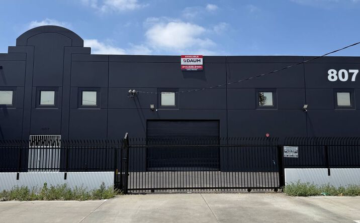 Pictures of Office, Industrial property located at 807 Mateo St, Los Angeles, CA 90021 for lease - image #1