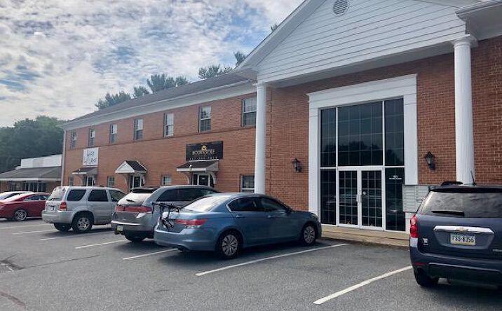 Pictures of Office property located at 1821 Oregon Pike, Lancaster, PA 17601 for lease - image #1