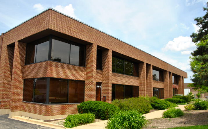Pictures of Office, Industrial property located at 636 Remington Rd, Schaumburg, IL 60173 for lease - image #1