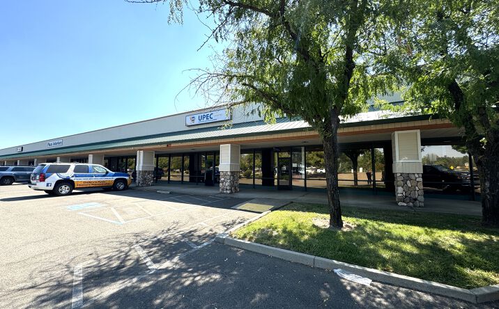 Pictures of Office property located at 1800 Park Marina Dr, Redding, CA 96001 for lease - image #1