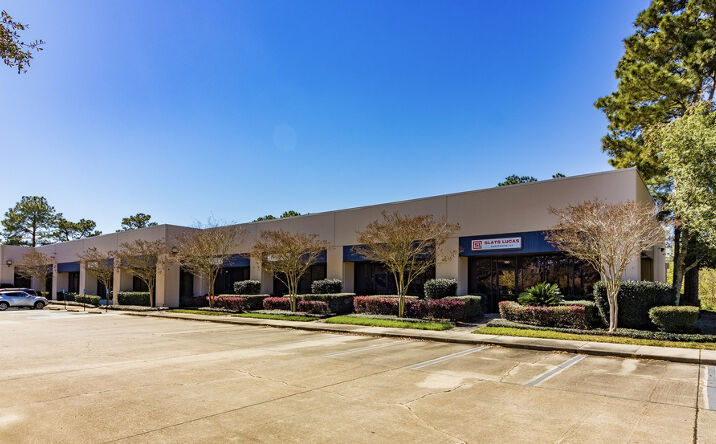 Pictures of Office, Industrial property located at 115 James Drive West, Saint Rose, LA 70087 for lease - image #1
